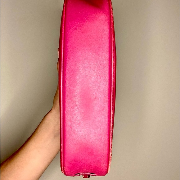 SOLD 💖 Vintage Y2K Barbie Coach Demi Purse in Pink 💖 - Picture 9 of 10